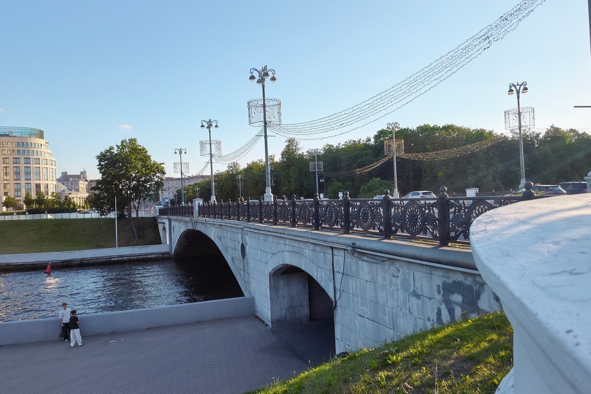 Мост на площади Победы в Минске откроют вечером 28 августа