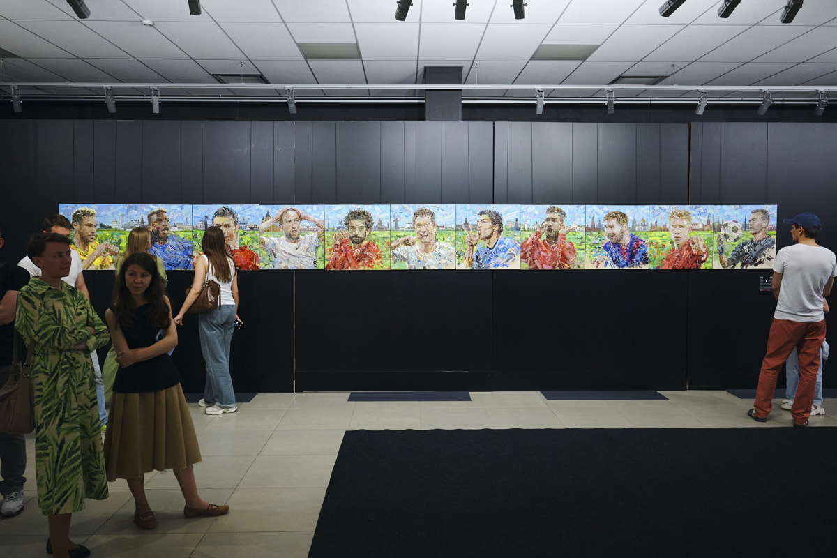 В Минске открылась выставка «FONART FEST: футбол как искусство»