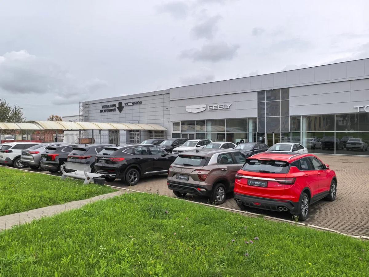 В Минске на месте бывшего автоцентра Audi и Porsche будут продавать Geely 