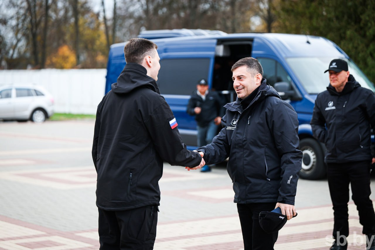 В Беларуси встретились делегации России и Украины по кризису в Алешках. Собрали главное