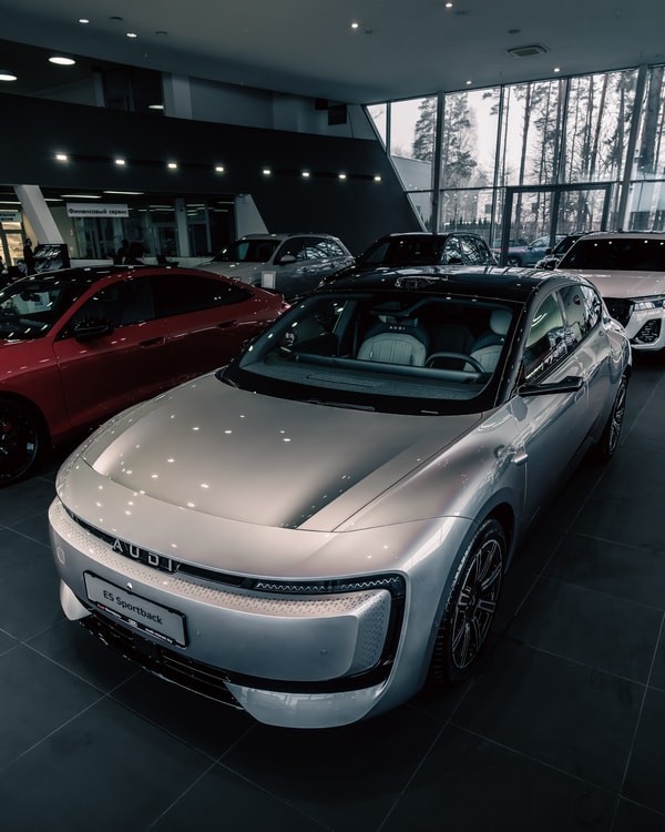 Новый электрический Audi E5&nbsp;Sportback&nbsp;— лучшее из&nbsp;двух миров. Уже в&nbsp;Беларуси!