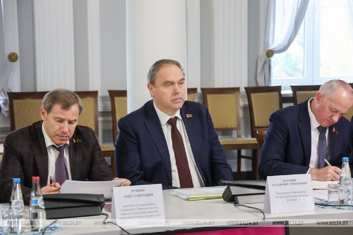 Сохранение населения и потенциал регионов. Головченко назвал топ-6 приоритетов на пятилетку