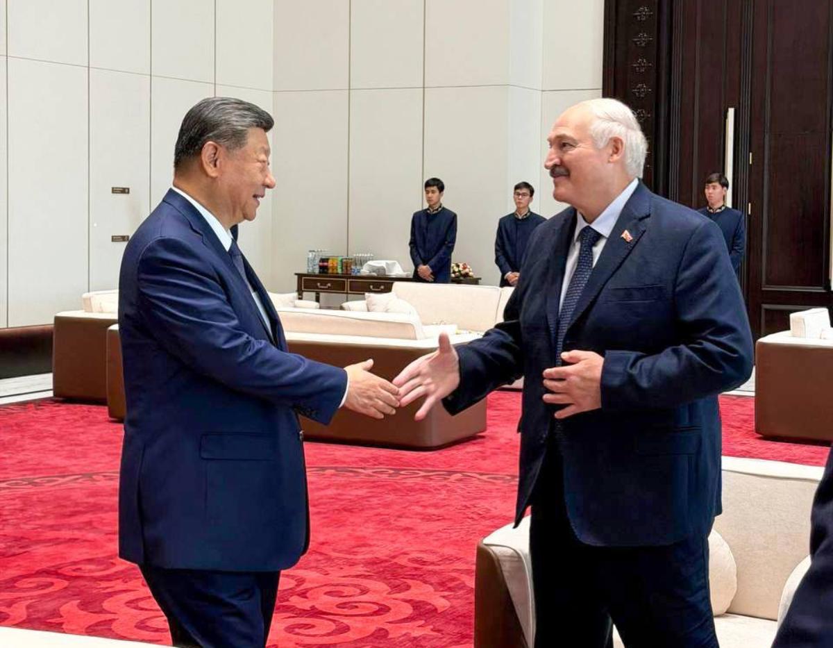 С лидерами каких стран встречался Александр Лукашенко во время саммита ШОС