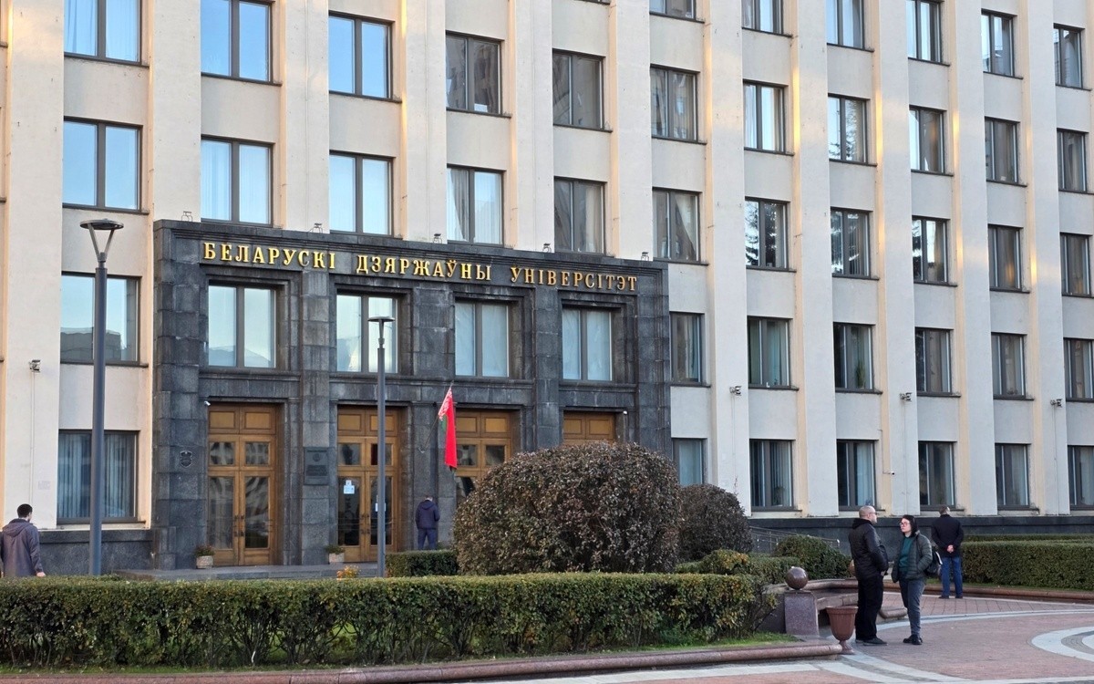 В Минобразования рассказали, сколько 11-классников не пришли на ЦЭ по языкам