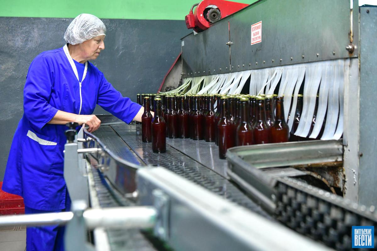 Белорусский производитель напитков будет выпускать лимонад для «Яндекс Маркета» и «ВкусВилла»