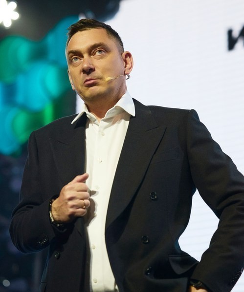 Максим Батырев