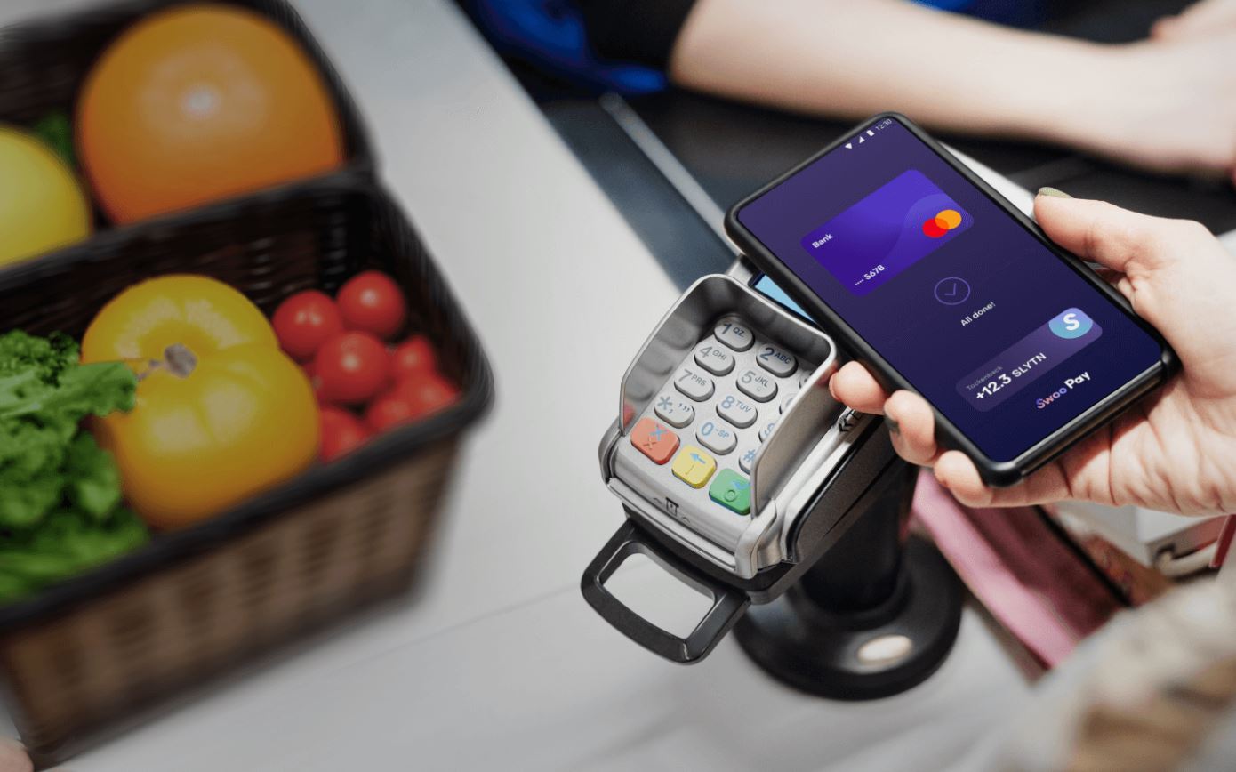 Белорусский банк первым в мире запустил добавление карт в Swoo Pay в один клик