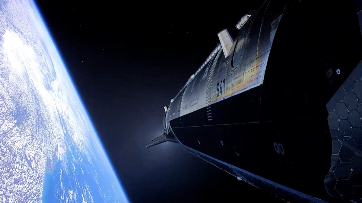 Самая тяжелая ракета SpaceX впервые совершила орбитальный полет