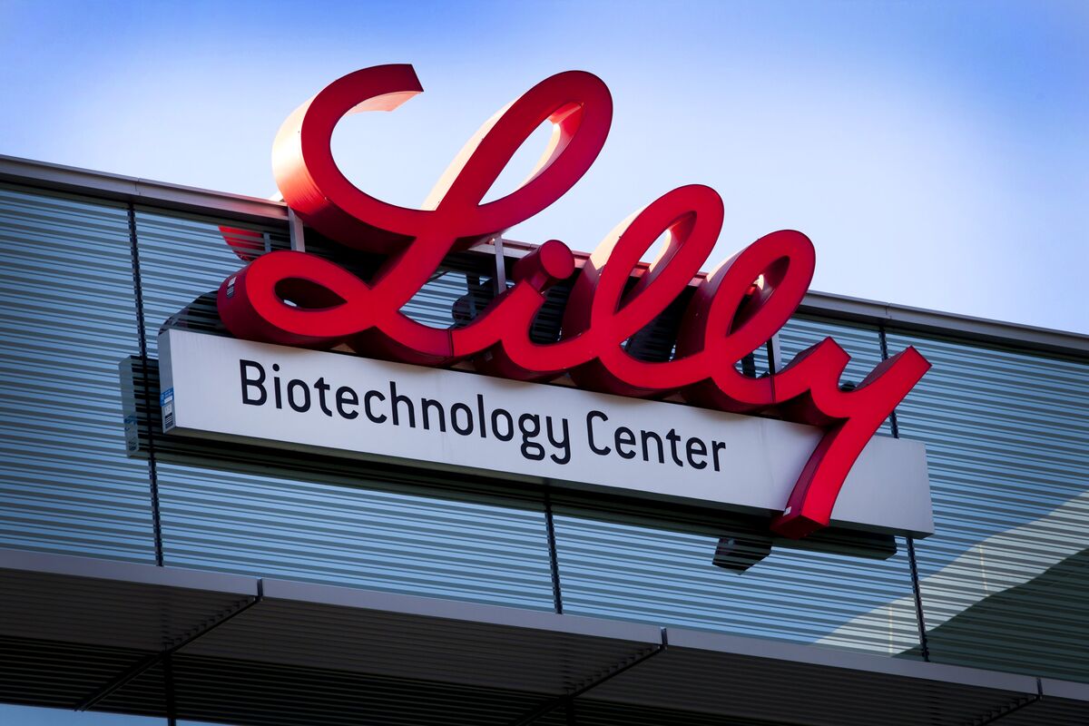 Компания Eli Lilly заключила сделку на $3,35 млрд с китайским производителем препаратов от рака