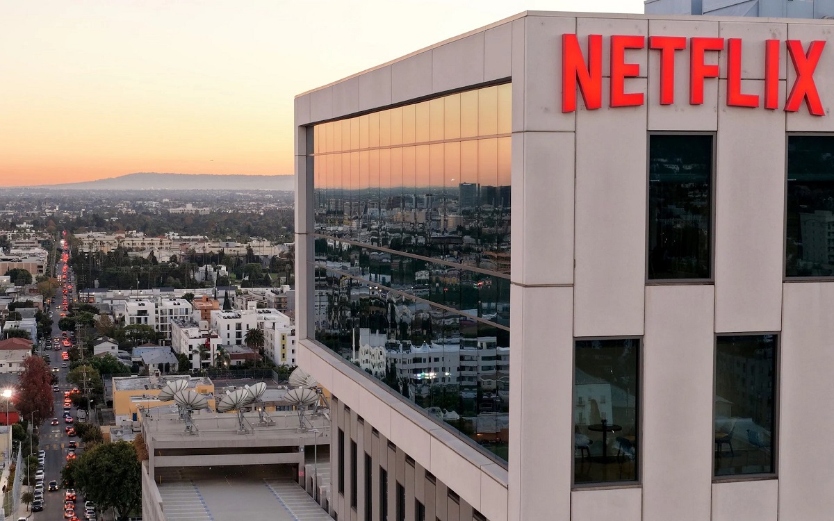 У Netflix проблемы. Компания готовит крупнейшее в своей истории сокращение штатов
