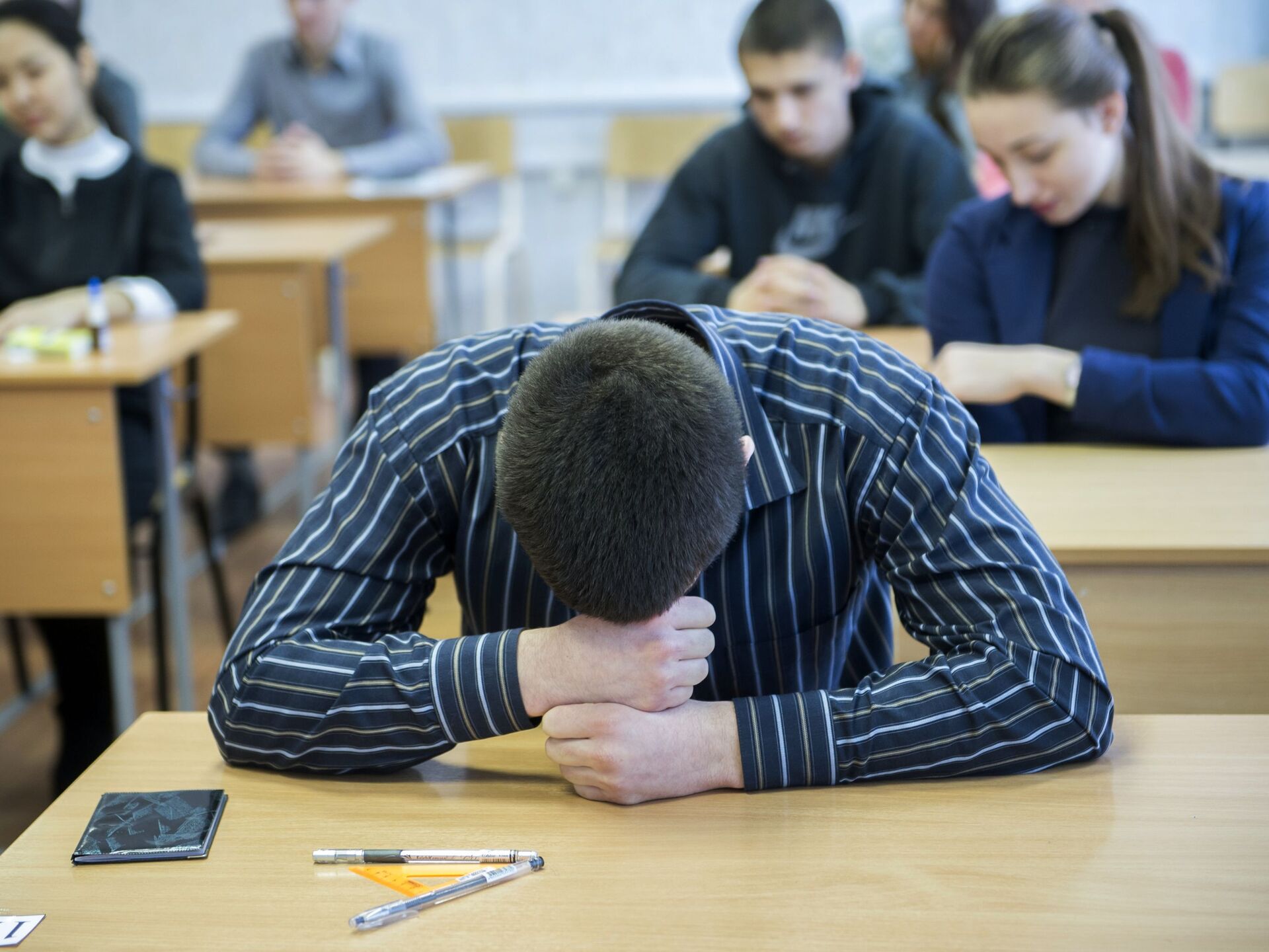 Стало известно, когда распределение студентов-платников может стать обязательным