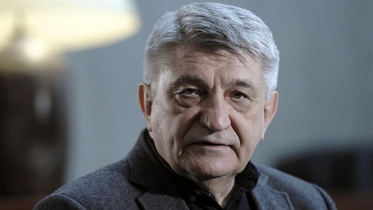 Режиссер Александр Сокуров объявил о завершении карьеры из-за запрета «Сказки»