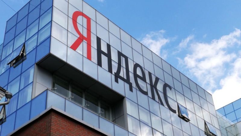 «Яндекс» внедрил нейросеть в виртуальный помощник «Алиса»