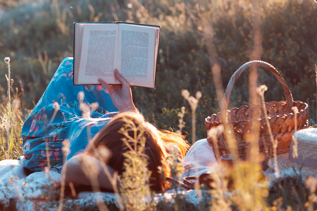 От Рушди до Абгарян: пять главных книжных новинок этого лета