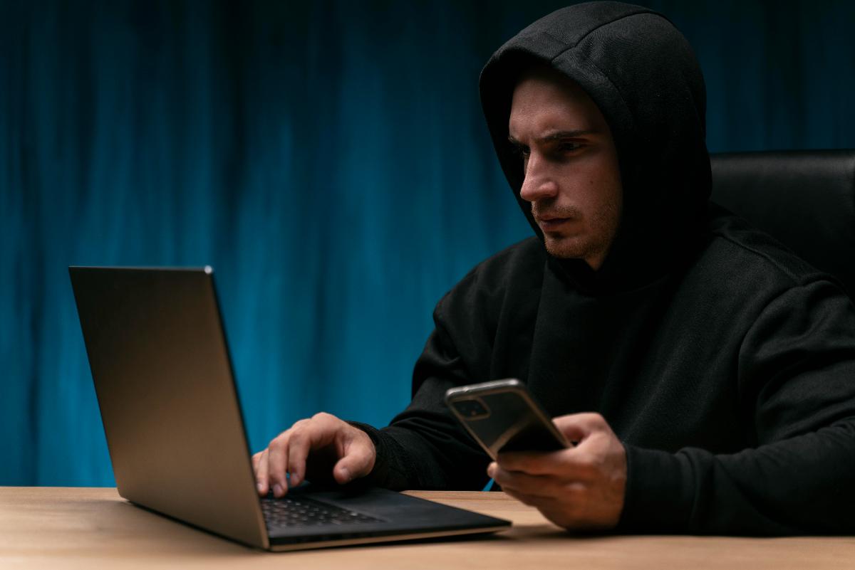 Мошенники обманули более 10 белорусских фирм по схеме «Fake boss»