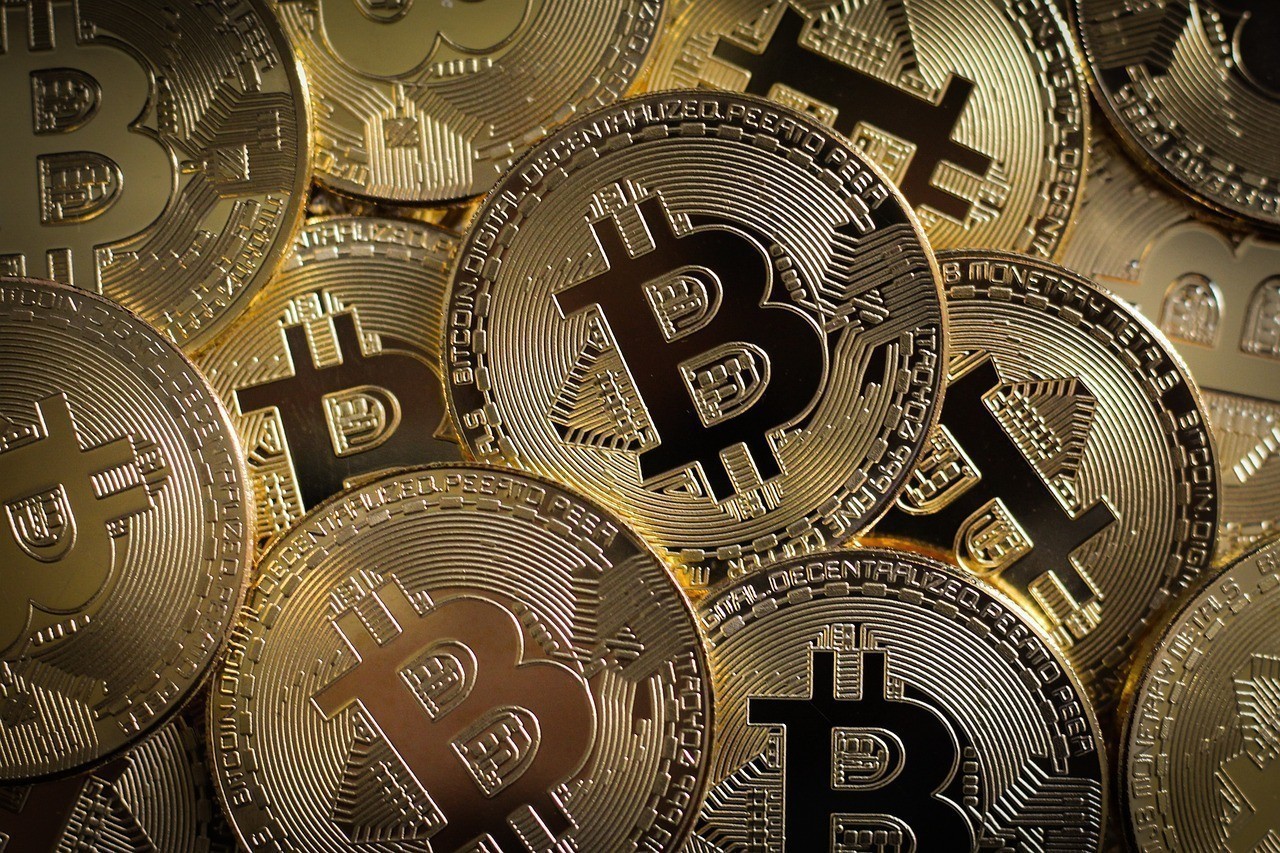 Биткоин подорожал за сутки на $4 тыс. Что произошло