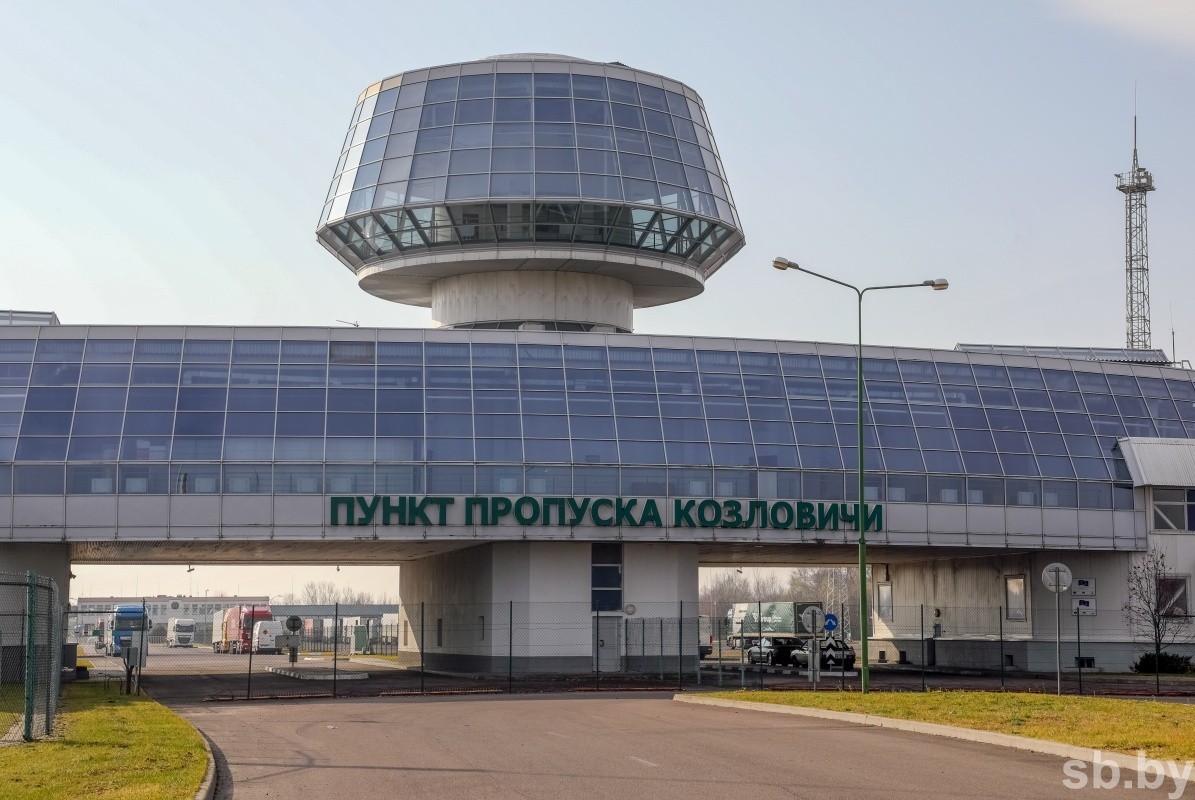 Таможня предупредила о&nbsp;возможных очередях на&nbsp;погранпереходе «Козловичи» 29&nbsp;июня