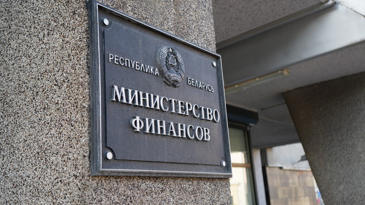 В&nbsp;сентябре Минфин включил сразу две компании в&nbsp;реестр страховых агентов