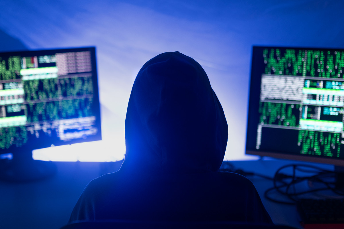 Зачем хакеры ломают IT-системы белорусских заводов и как бизнес держит удар