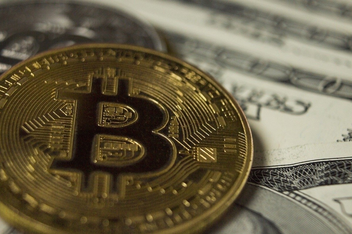 Стоимость биткоина впервые с марта 2022 года превысила $47 тыс