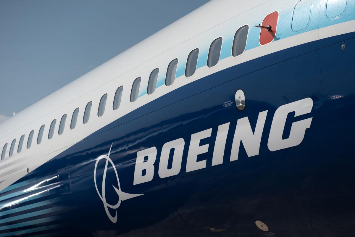 Власти ЕС вскрыли схему поставки поддельных деталей для Boeing и Airbus