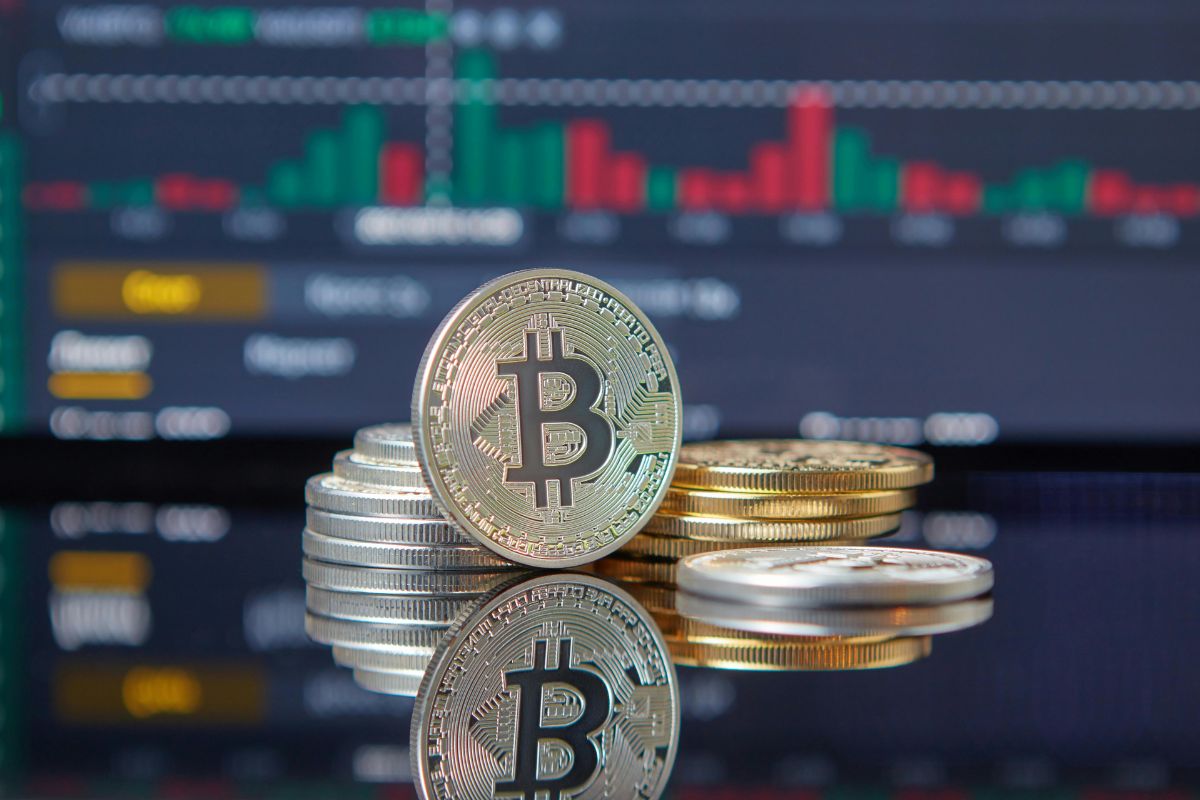 Биткоин впервые в истории перешагнул отметку в $117 тыс.