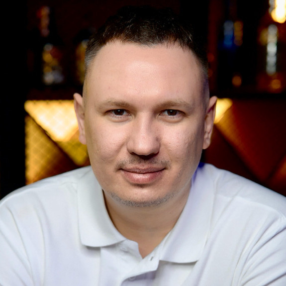 Иван Столяров