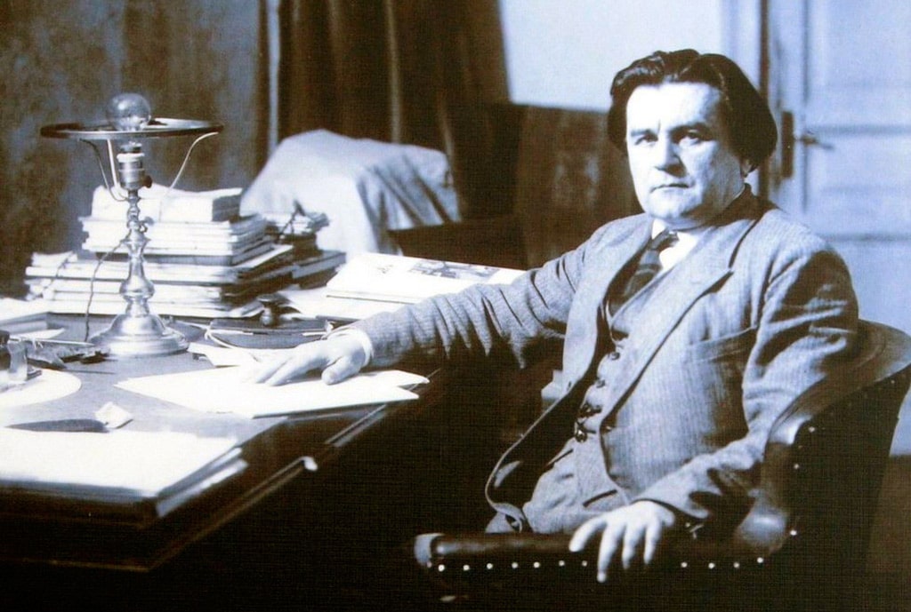 «Висят колбасы, мясо разное, был поражен». Как Казимир Малевич три года спасался в Витебске от голода