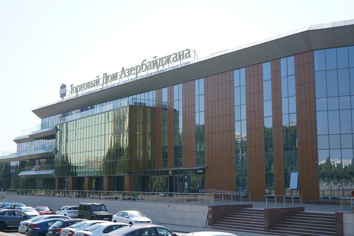 В Беларуси ищут директора в торговый дом Азербайджана. Сколько готовы платить 