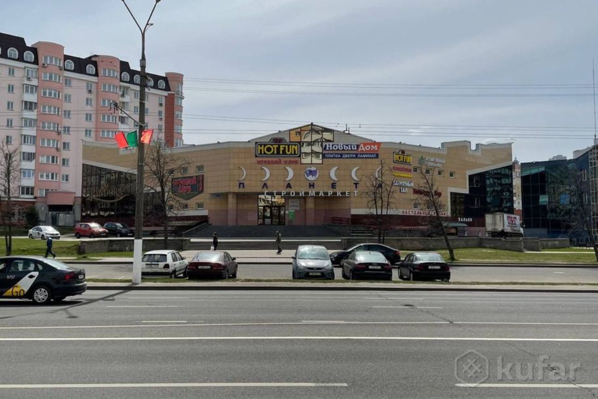 Владелец сгоревшего ТЦ&nbsp;«Беларусь» выставил на&nbsp;продажу четыре своих торговых центра в&nbsp;Витебске