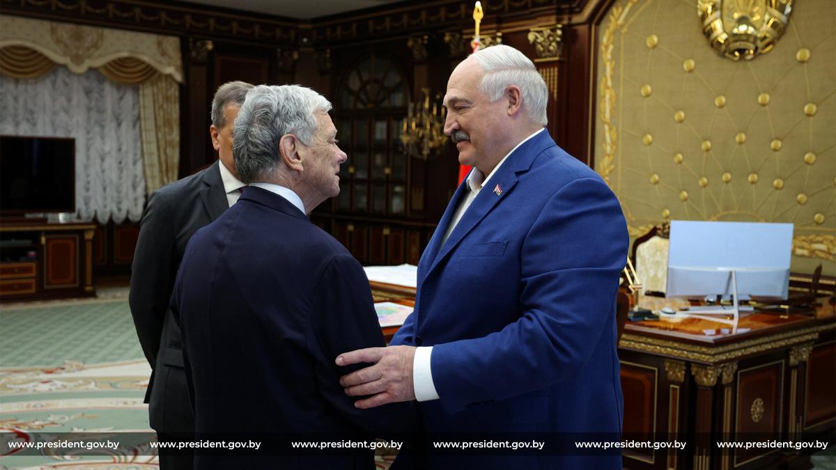 Лукашенко анонсировал новые переговоры с&nbsp;США и&nbsp;большую командировку «по&nbsp;Югу планеты»