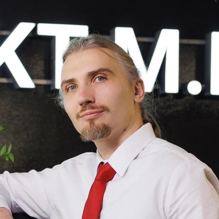 Денис Васильев
