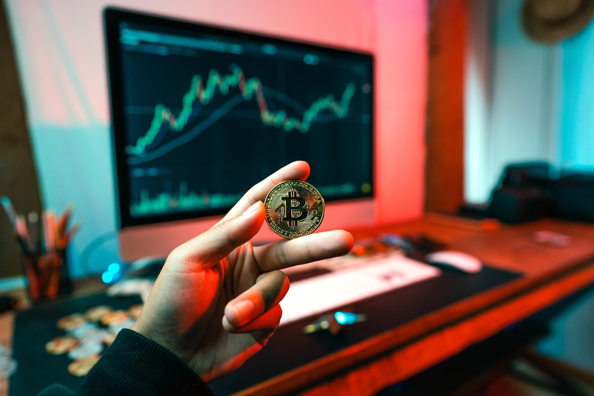 Не только Binance: власти США подали в суд на еще одну крупную криптобиржу