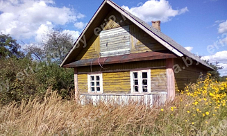 На западе Беларуси всего за $100 выставили на продажу половину улицы