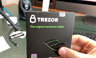 Хакеры похитили данные почти 350 тыс. владельцев криптокошельков Trezor