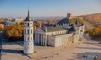 Сейм Литвы не поддержал предложение лишать белорусов ВНЖ за поездки на родину