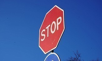 Из-за атаки дрона Россия закрыла погранпереход на границе с Беларусью