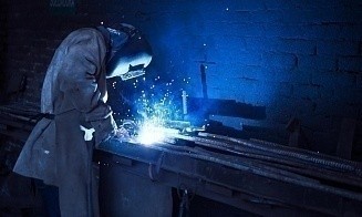 Рост промышленного производства продолжает замедляться четвертый месяц подряд