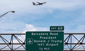 Аэропорт в США переименовали в честь Трампа