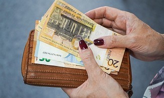Количество работающих белорусов растет второй месяц подряд