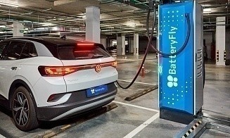 Владелец сети зарядных станций для электрокаров выходит на белорусский рынок токенов