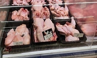 Продукция еще одного производителя мяса из Беларуси попала под усиленный лабораторный контроль
