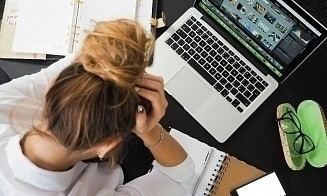 65% белорусов ищут работу через друзей и родственников