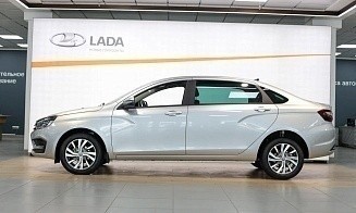В Беларуси начались продажи бизнес-седана LADA Aura. Какие опции предлагают и что с ценой