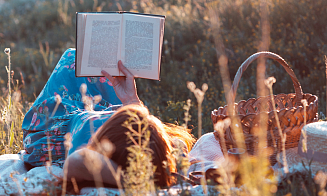 От Рушди до Абгарян: пять главных книжных новинок этого лета