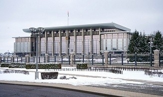 Лукашенко назначил новых руководителей на «Беларусьфильме», крупном заводе и в местной власти