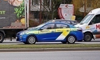 «Рынок стабилизирован»: в Минтрансе сообщили, что в реестре такси уже более 26 тыс. водителей