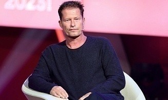 Знаменитый актер Тиль Швайгер прилетел в Минск для съемок проморолика про дрифт