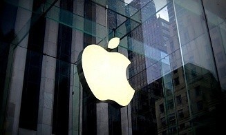 Apple получила рекордную квартальную выручку в своей истории