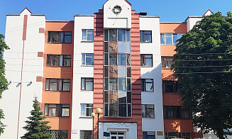 В Гомеле банкротится государственный стройтрест, который должен более 50 млн рублей